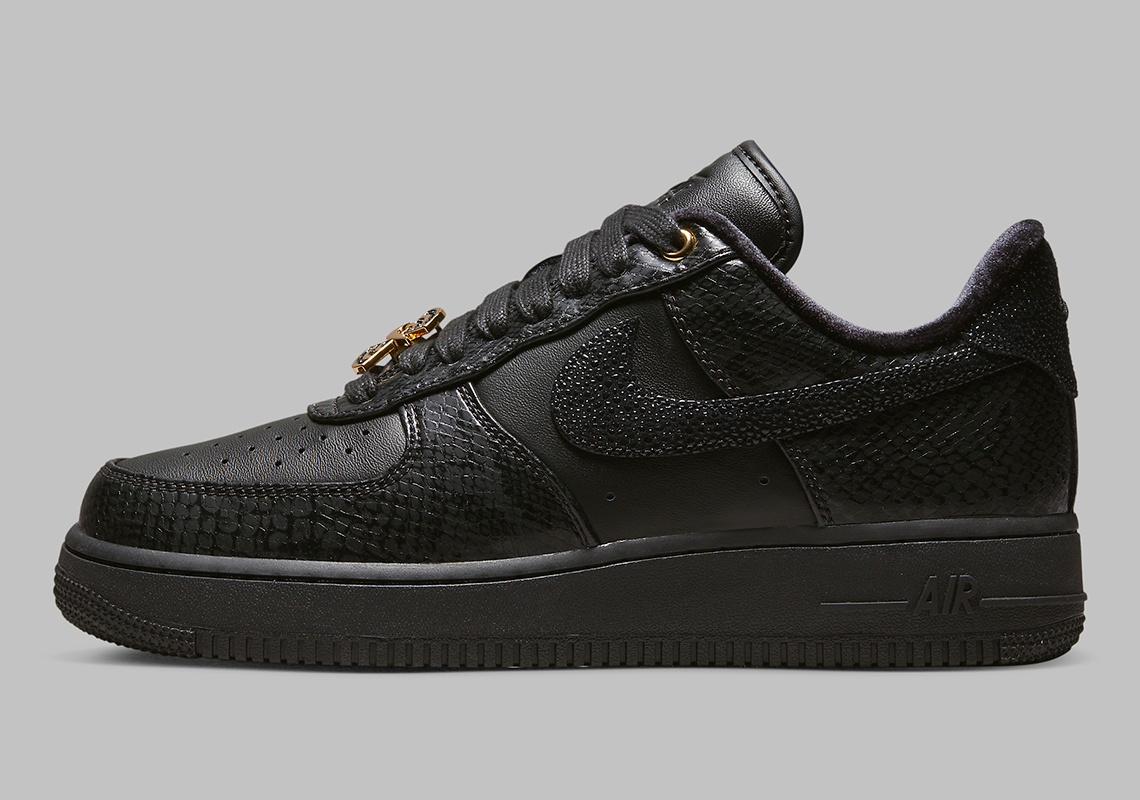 Nike Air Force 1 Low 40th Anniversary Black Gold Snakeskin 3