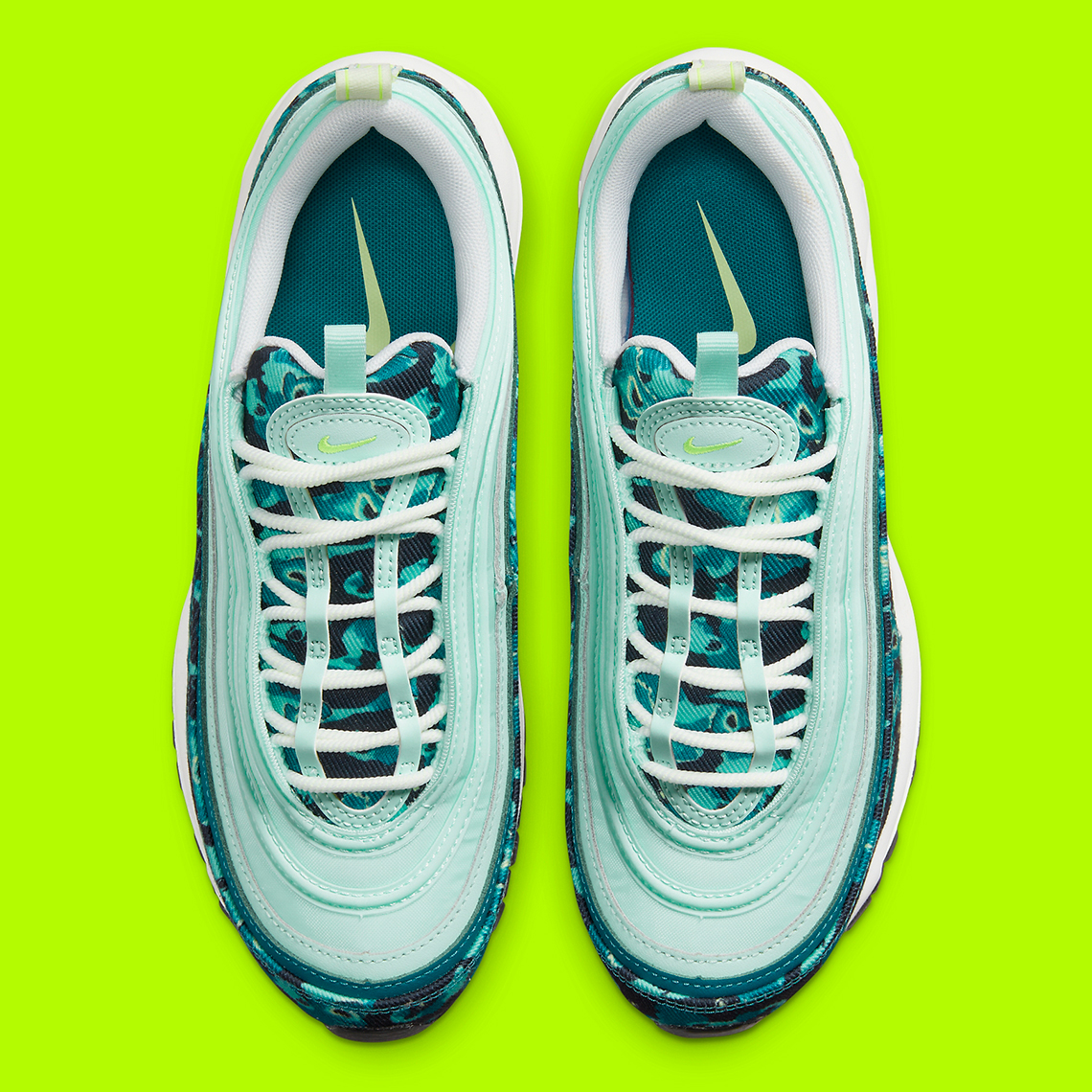 Nike Air Max 97 Green Camo Dx3366 300 1