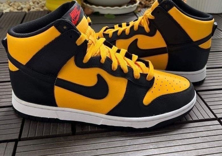 The "Reverse Goldenrod" Colorway Reappears By Way Of This Unreleased Nike Dunk High