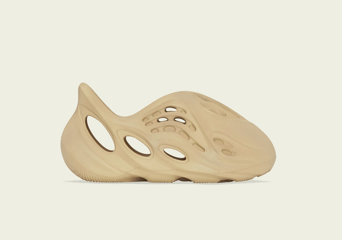 Yeezy Foam Runner Sand Infant Hp5338 Store List