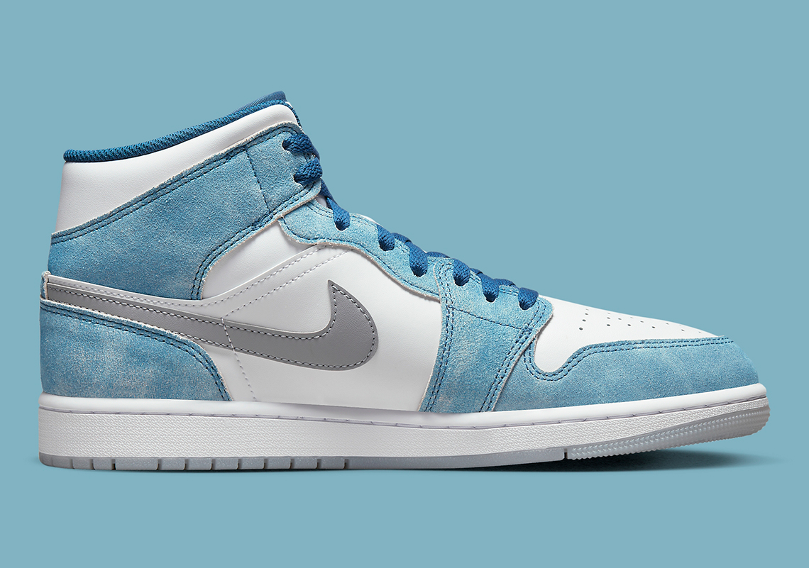 Air Jordan 1 Mid Dn3706 401 2