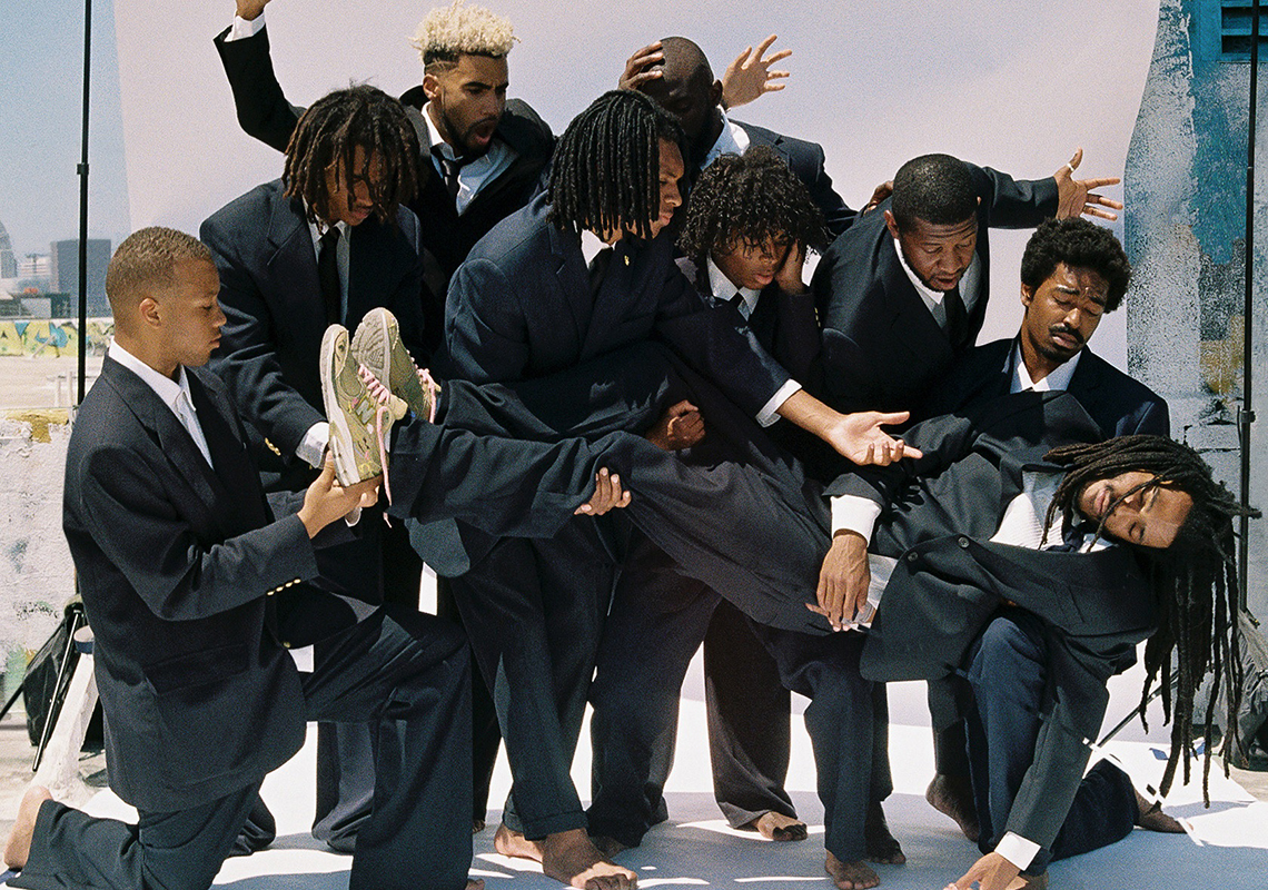 Bryant Giles New Balance 2002r Campaign 1