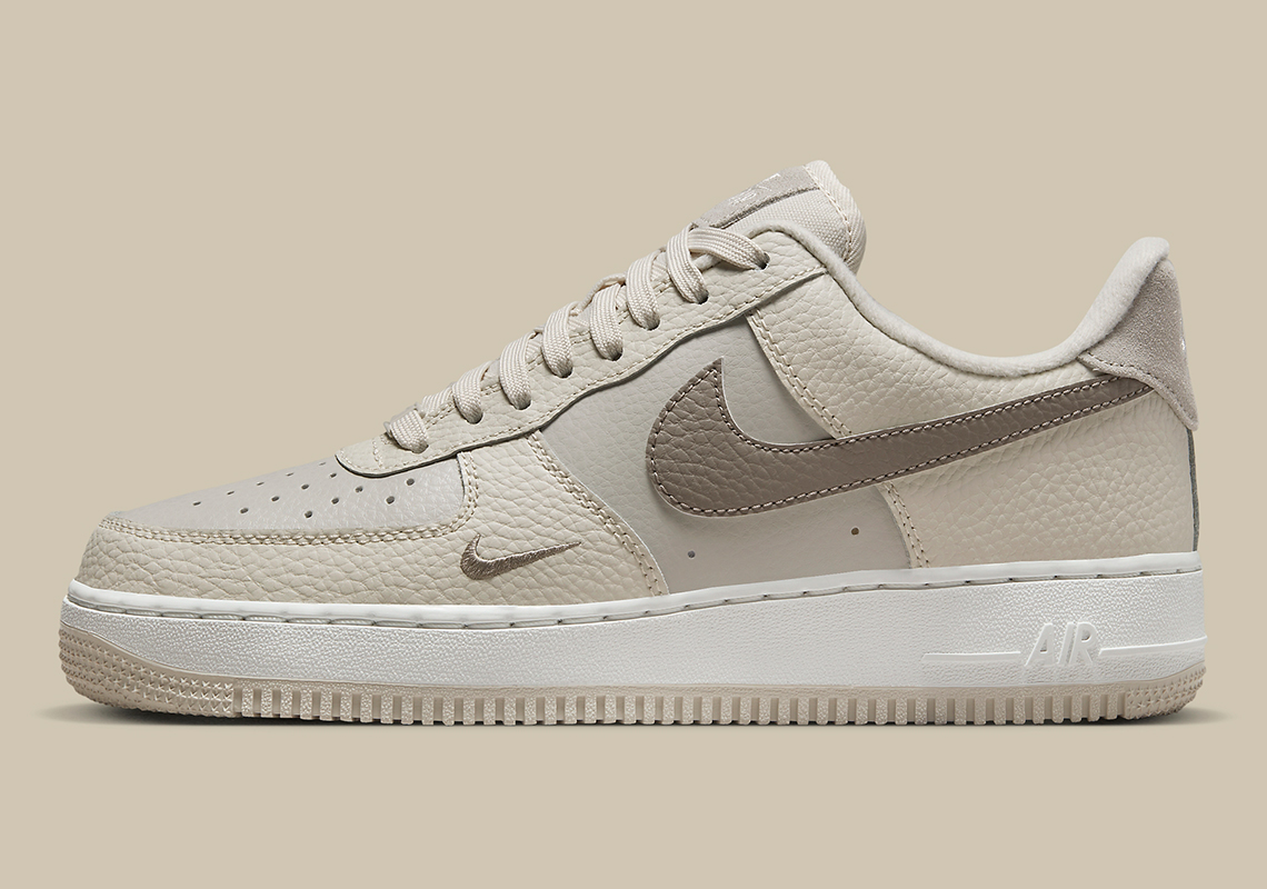 Tumbled Leather Covers The Nike Air Force 1 Low "Fossil"