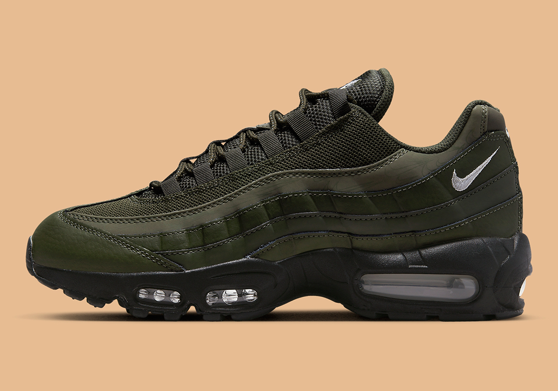 Nike Air Max 95 Olive Reflective Dz4511 300 6