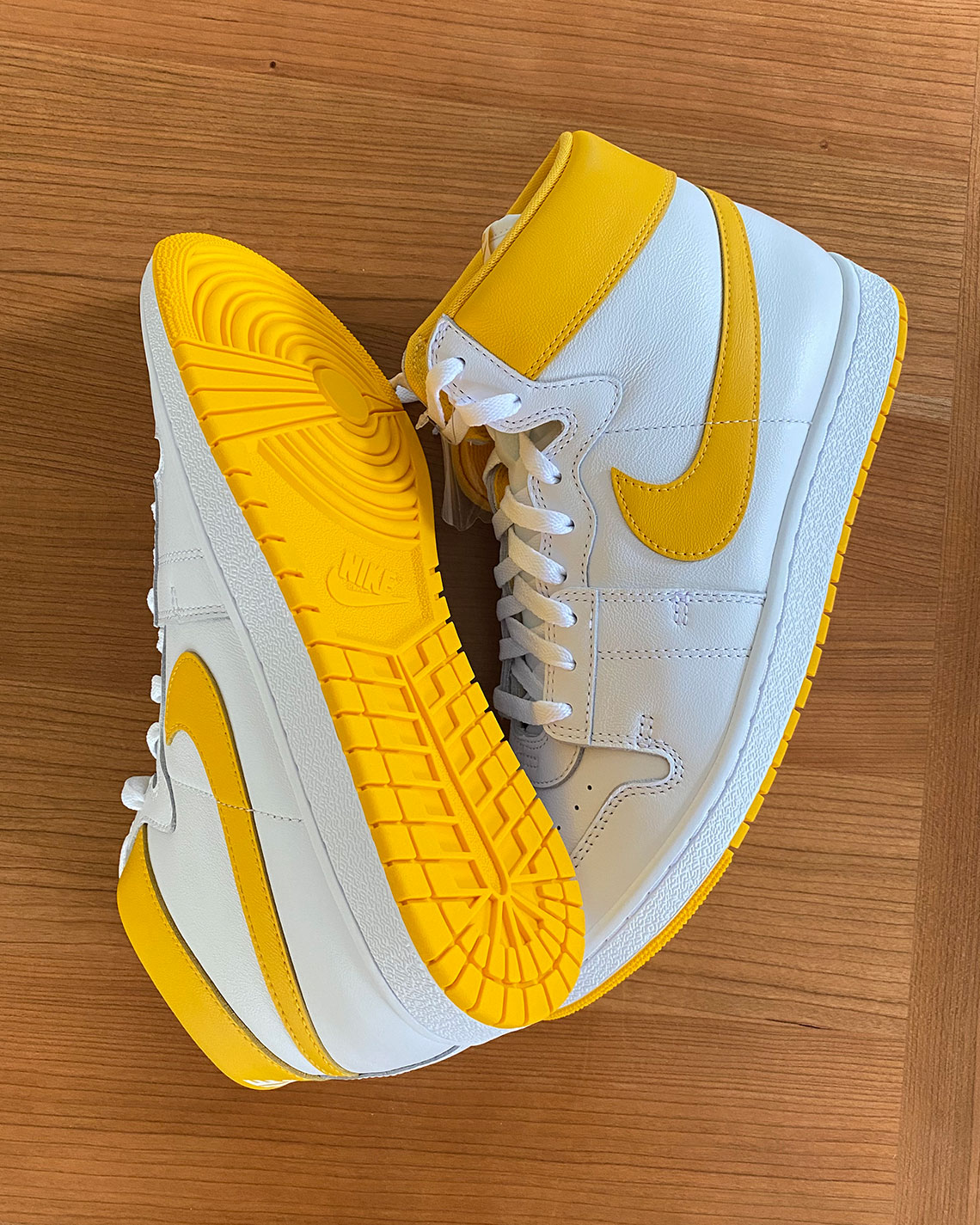 Nike Air Ship White Yellow 4