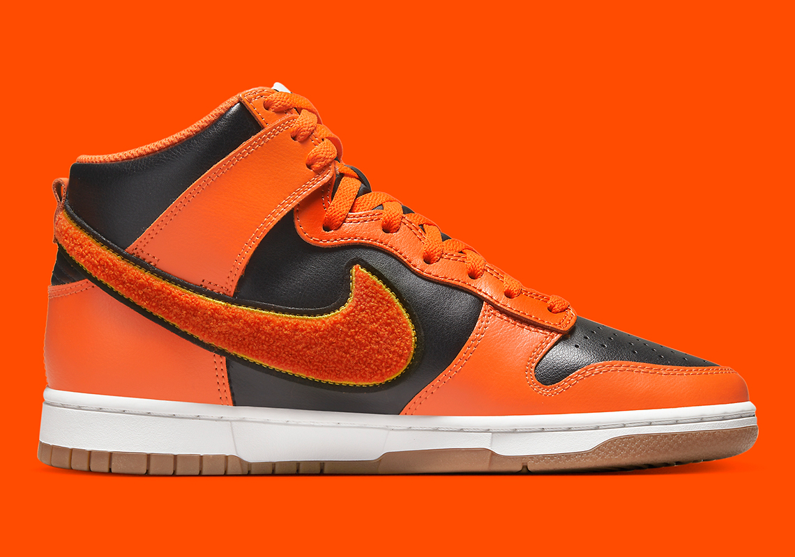 Nike Dunk High Chenille Swoosh Orange Dr8805 002 3