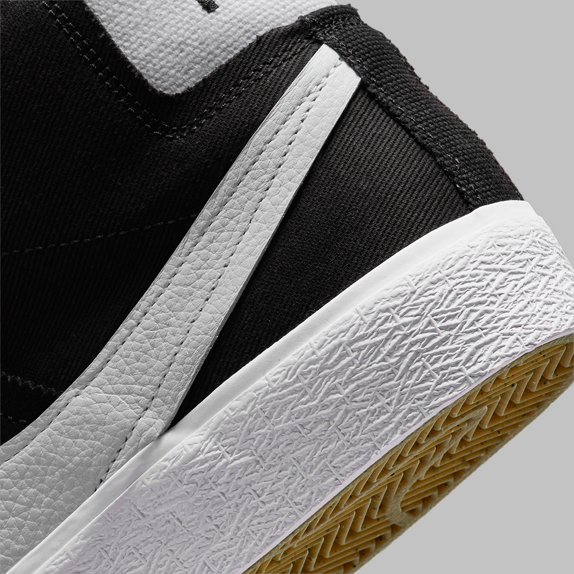 Nike Sb Blazer Mid Black White Dr9144 001 7