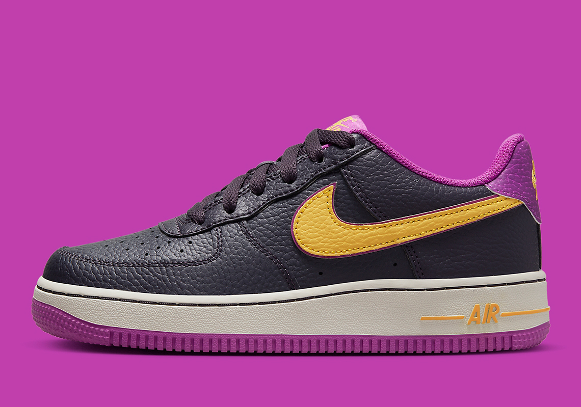 Nike Air Force 1 Low Gs Purple Gold Dx5805 500 1