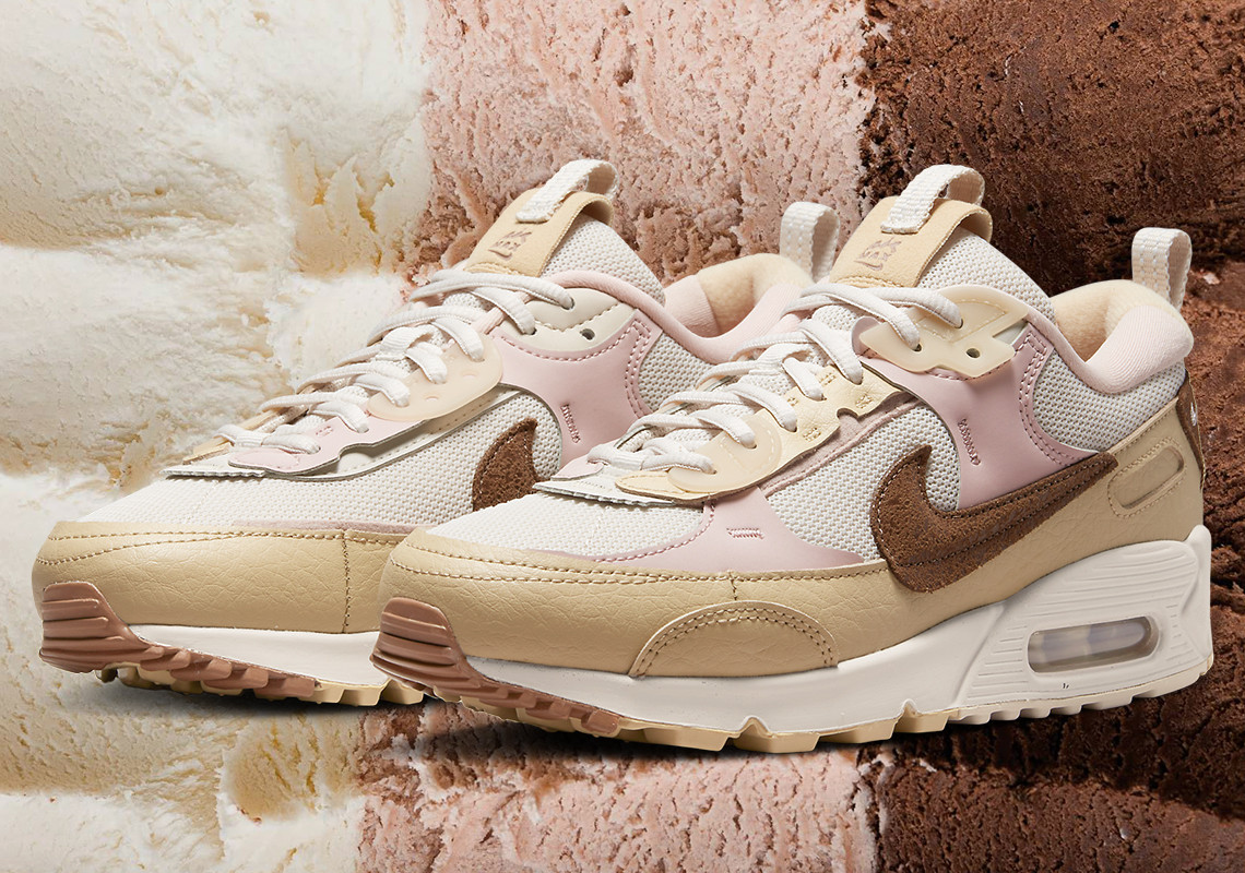 Official Images Of The Nike Air Max 90 Futura "Neapolitan"