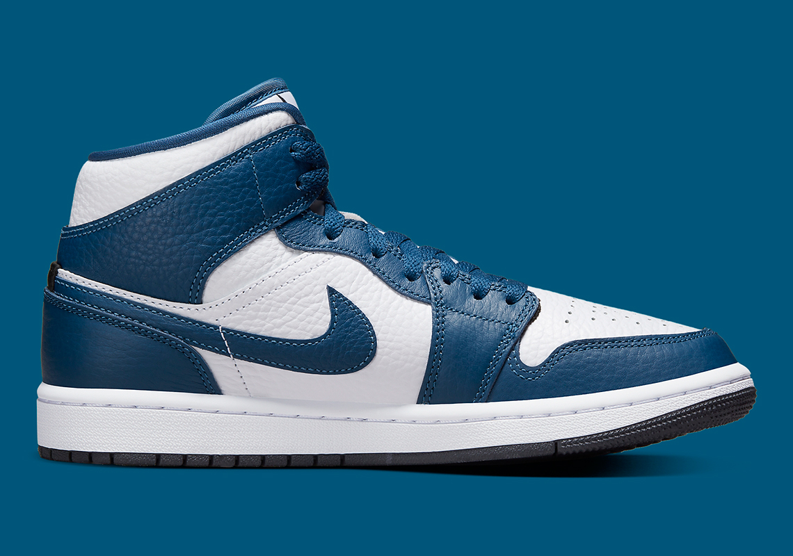 Air Jordan 1 Mid Se Split Blue Black White Dr0501 4012