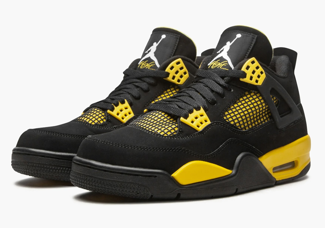 Air Jordan 4 “Thunder” Returning Summer 2023