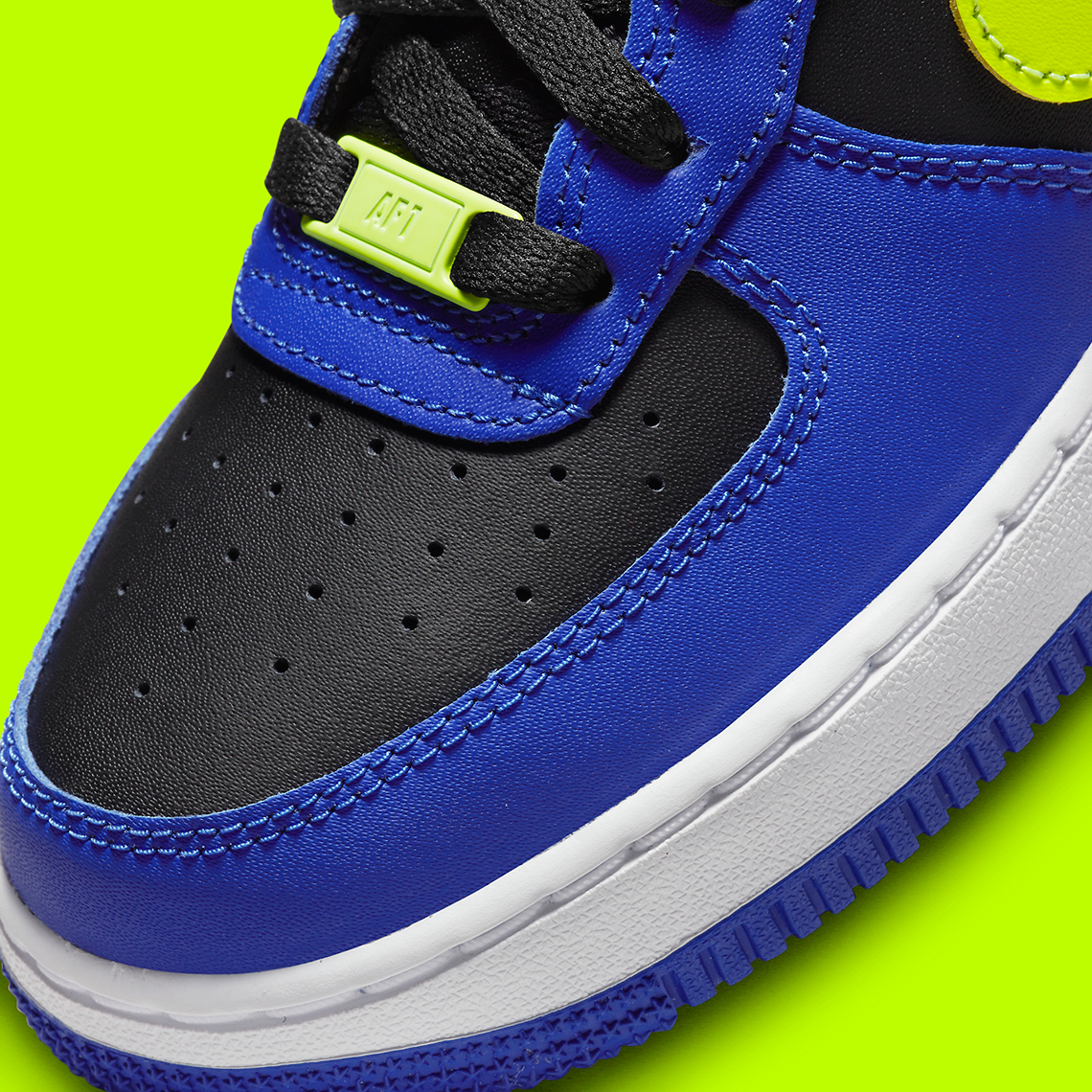 Nike Air Force 1 Low Royal Volt Black Fd0302 400 6