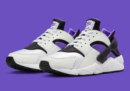 The Original “Hyper Grape” Hits The Nike Air Huarache