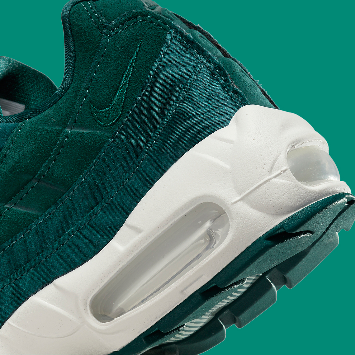 Nike Air Max 95 Green Velvet Release Date 2