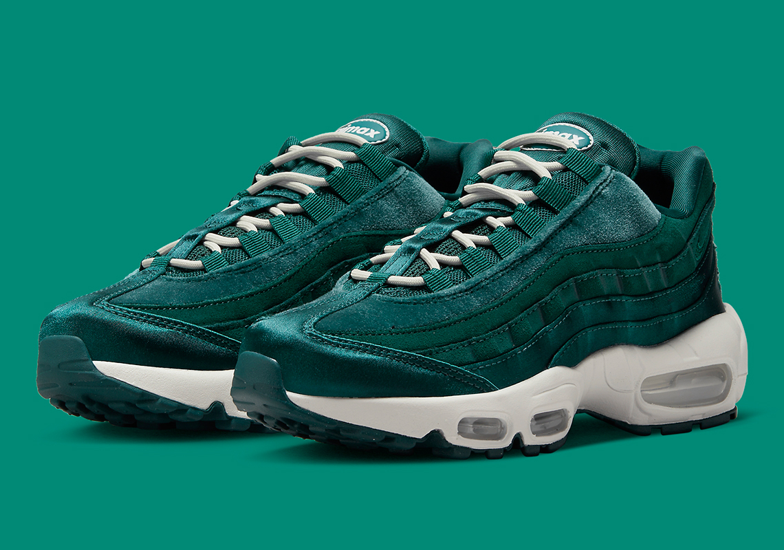 Lush "Velvet Teal" Covers The Nike Air Max 95