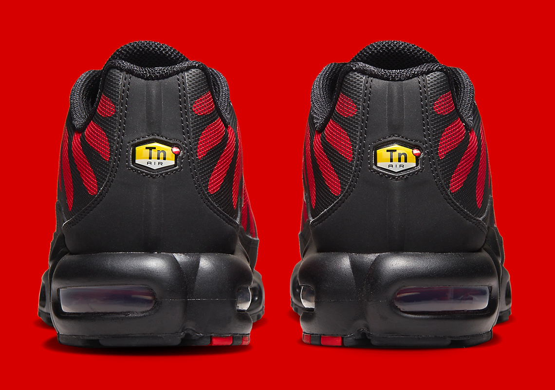 Nike Air Max Plus Black Red Reflective Dz4507 600 3