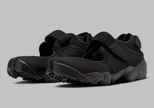 Cult Classic Nike Air Rift Arrives in Triple Black