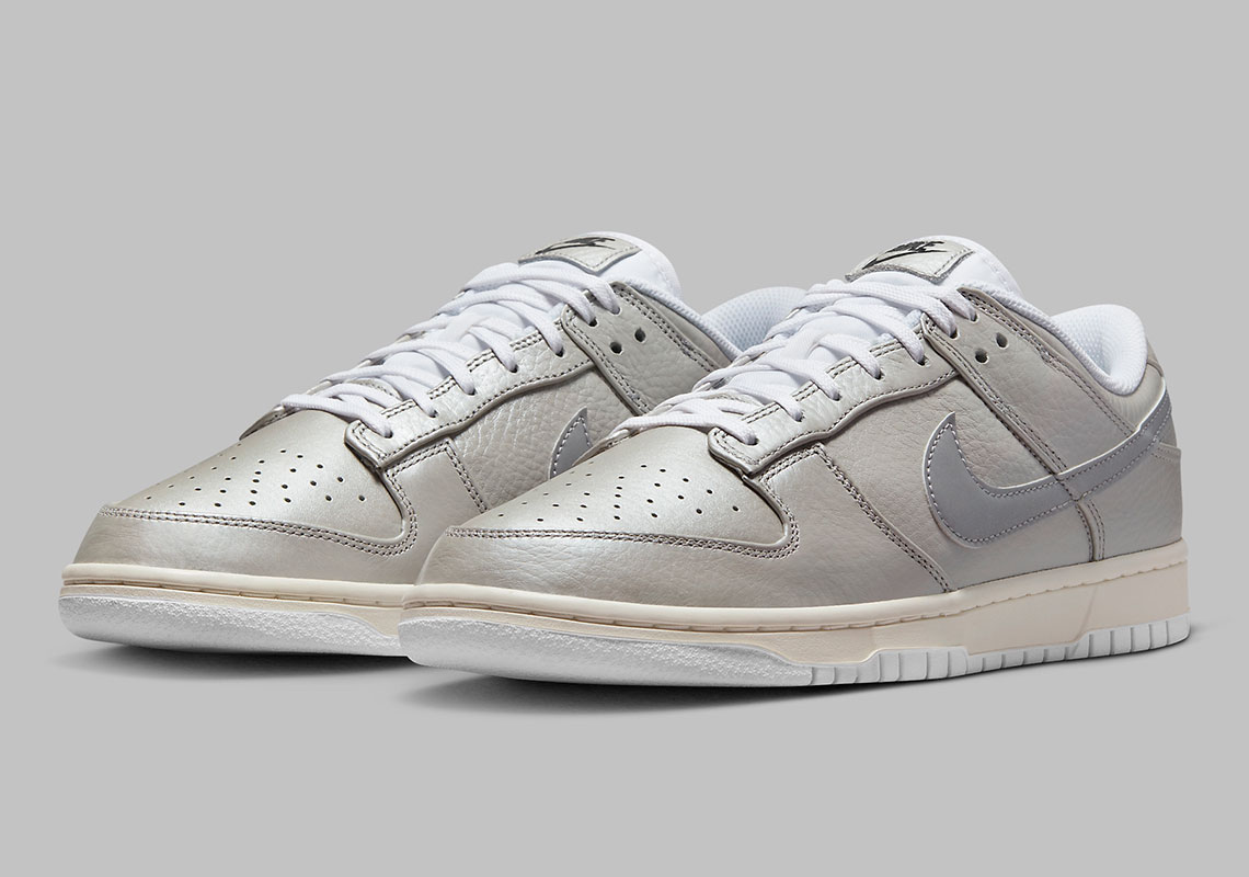 Nike Dunk Low Metallic Silver Dx3197 095 3