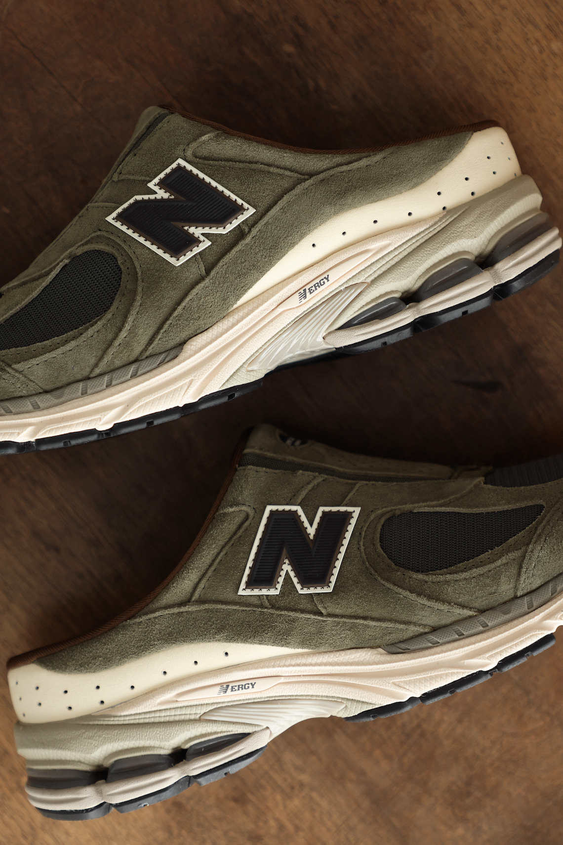 Sns New Balance 2002r Mule 9