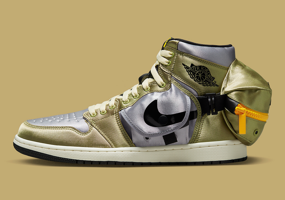 The Air Jordan 1 Stash Returns In Gold And Silver