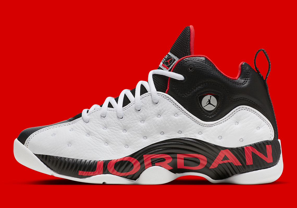 The Jordan Jumpman Team 2 “Chicago” Reappears Ahead Of 25th Anniversary