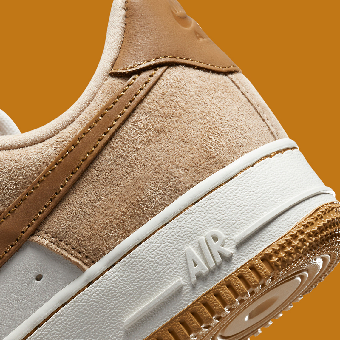 Nike Air Force 1 Low Lxx Vachetta Tan Flax Sail Dx1193 200 1