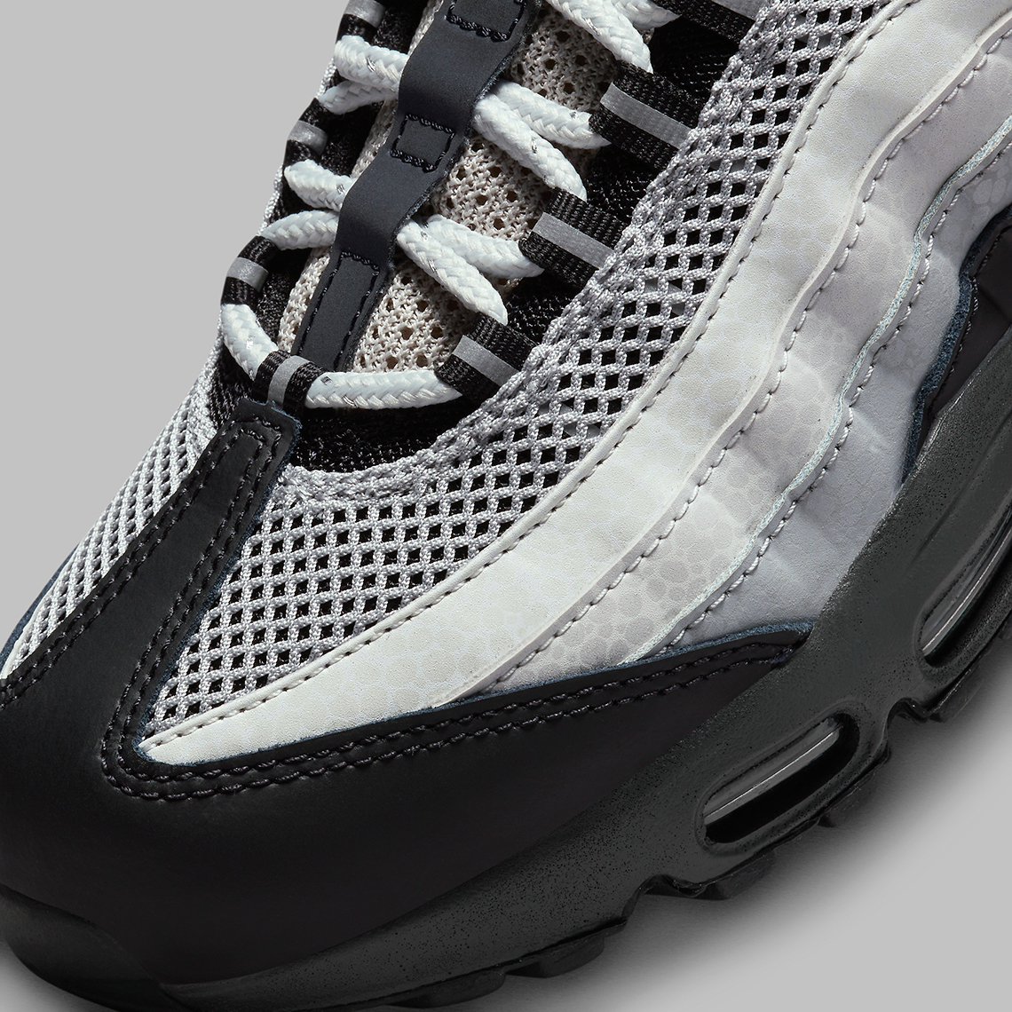 Nike Air Max 95 Reflective Safari Dv5581 001 1