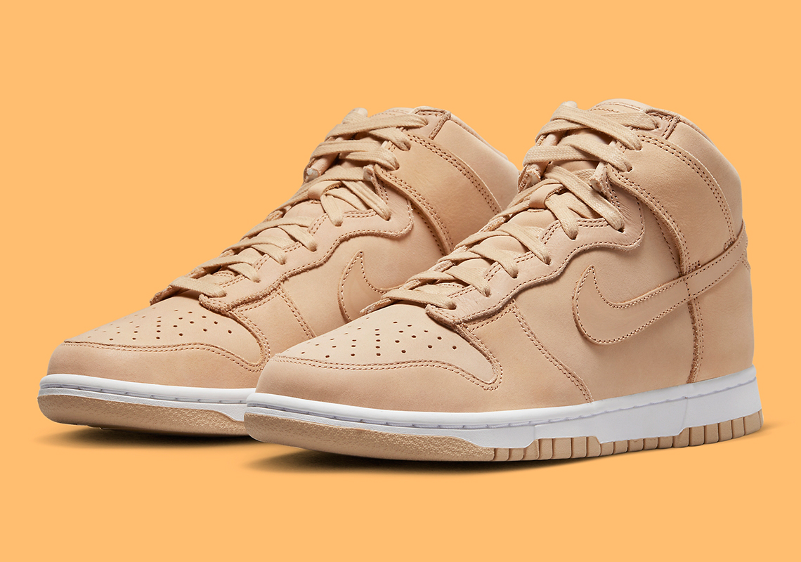 "Vachetta Tan" Returns To The Nike Dunk High