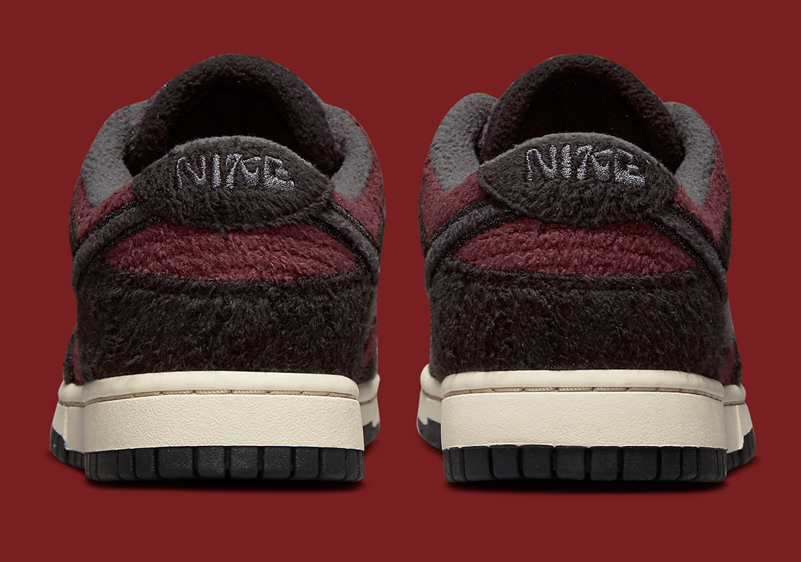 Nike Dunk Low Fleece Black Maroon Dq7579 600 5