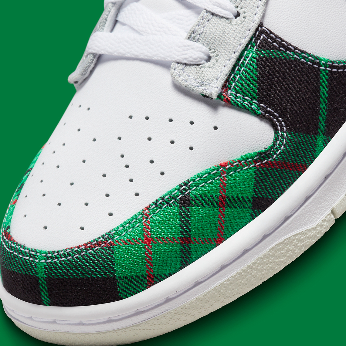 Nike Dunk Low Plaid Dv0827 100 5