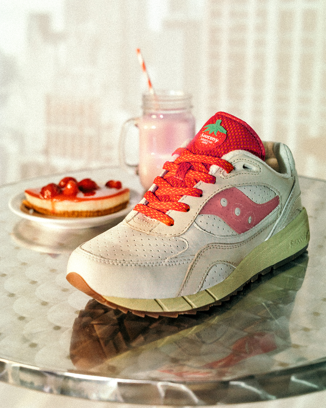 Saucony Shadow 6000 New York Cheesecake 3