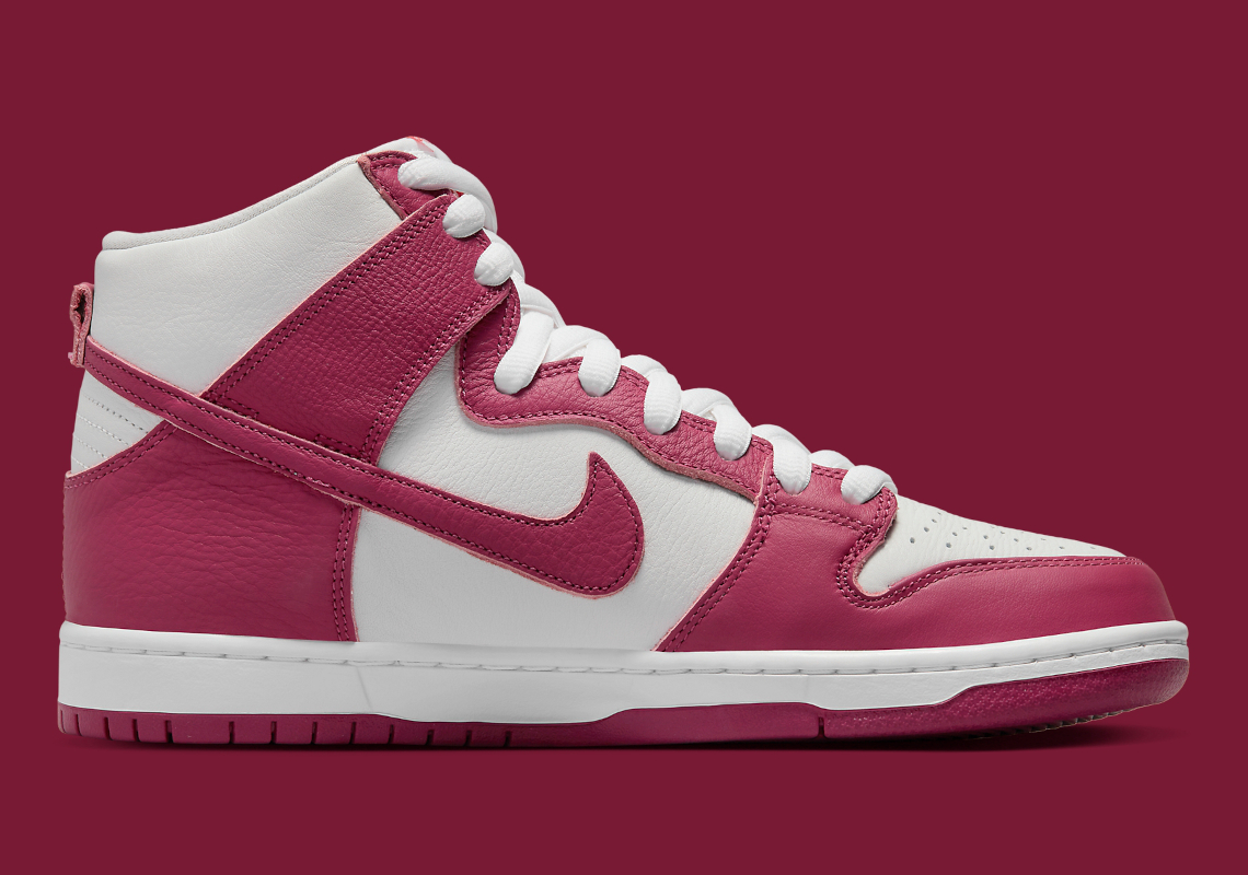 Nike Sb Dunk High Sweet Beet Dq4485 600 1