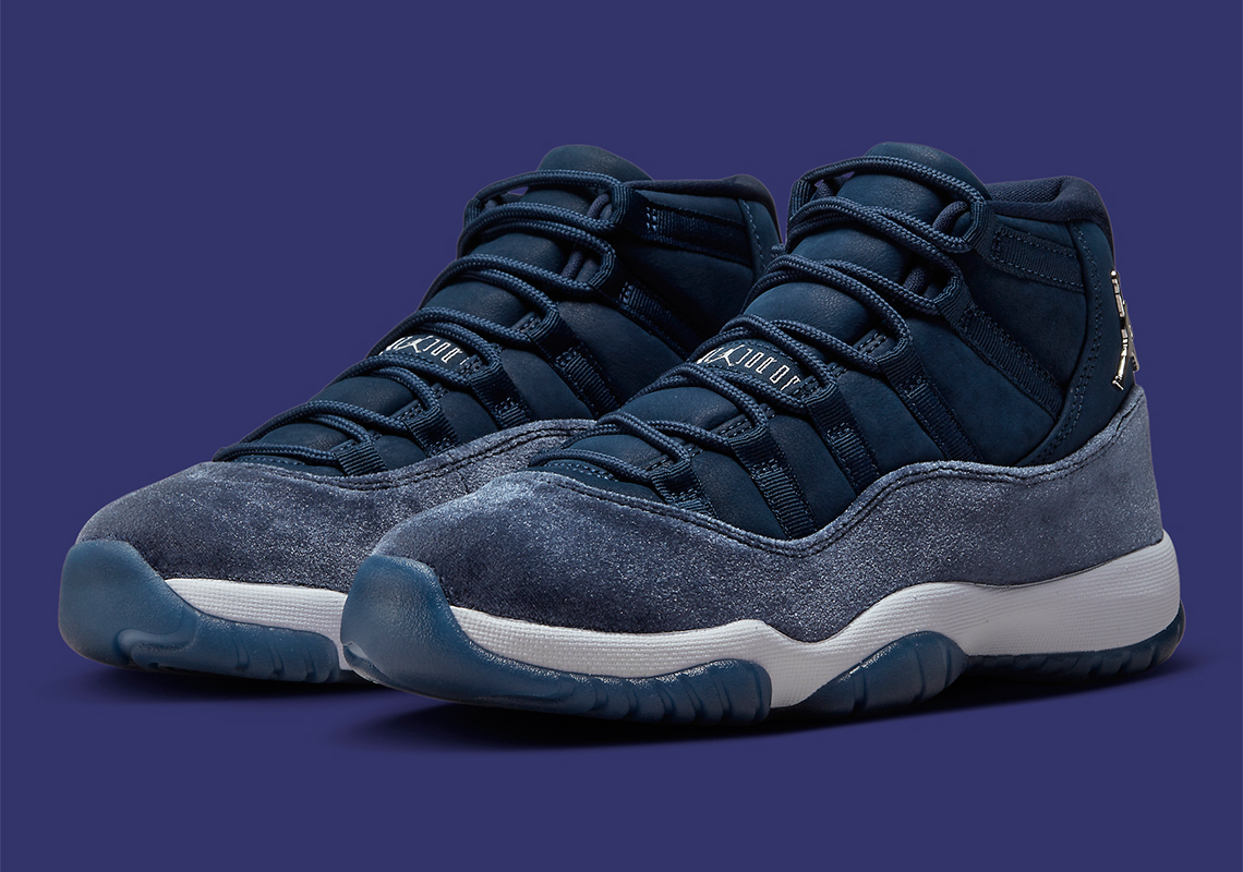 Air Jordan 11 Womens Midnight Navy Ar0715 441 3