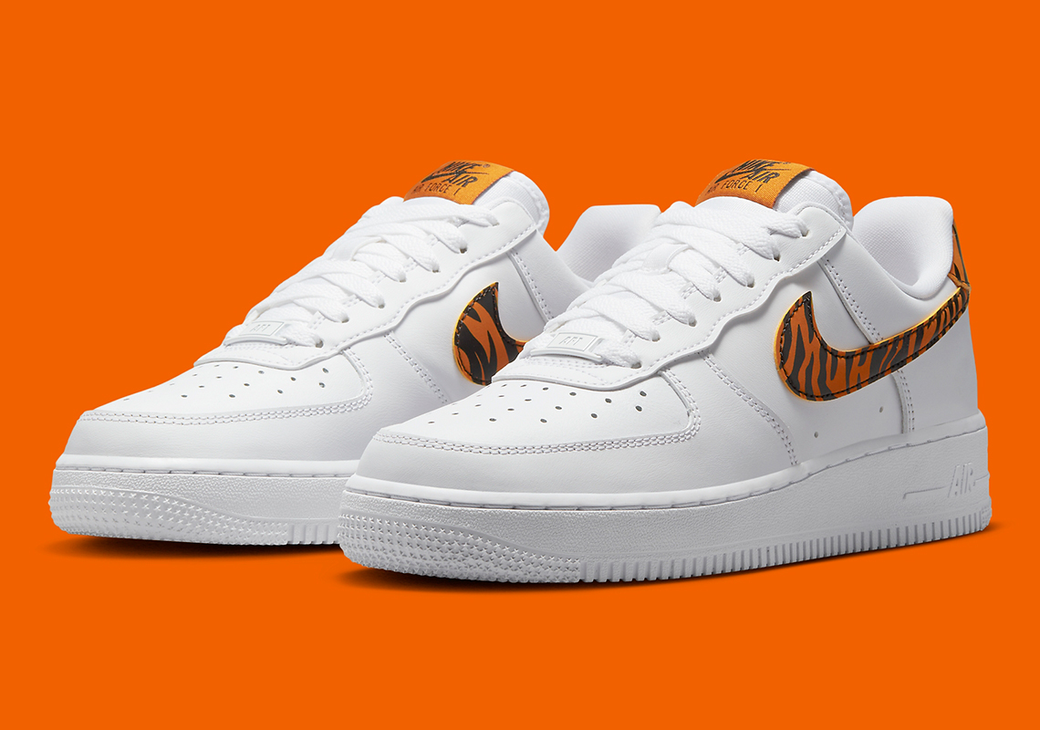 Nike Air Force 1 Low Womens Tiger Stripe Dd8959 108 4