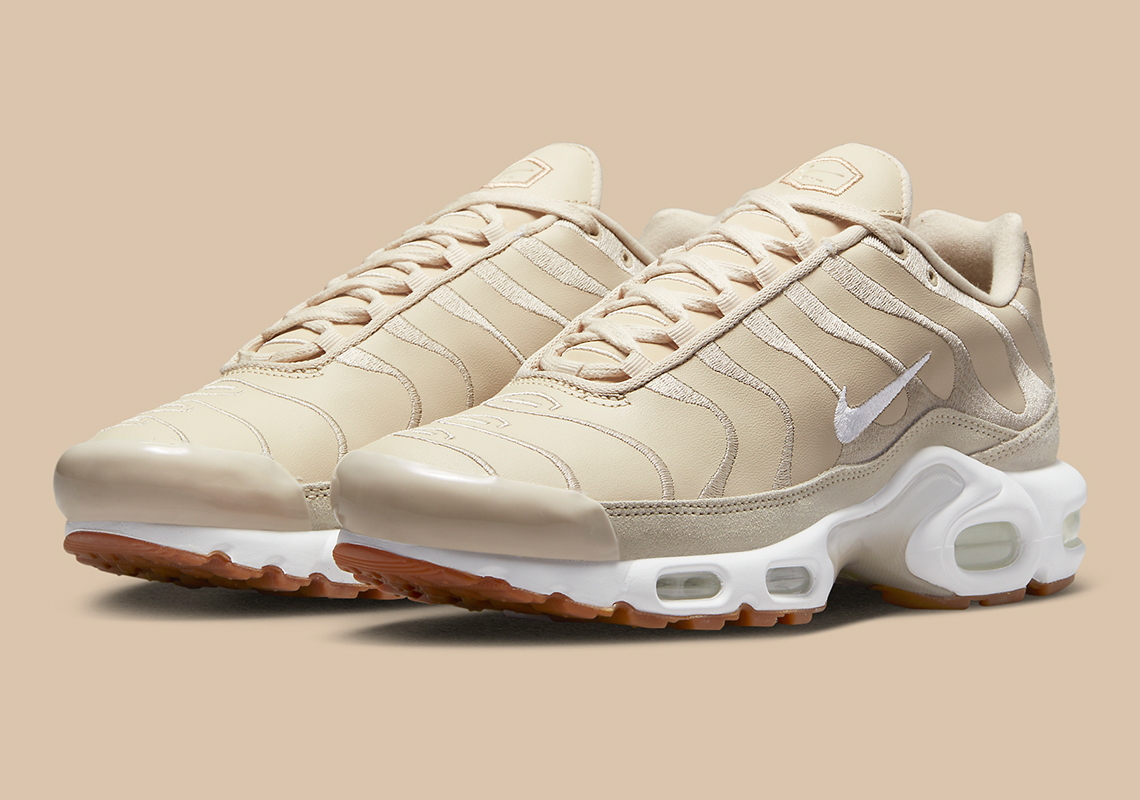 Premium Elements Litter The Nike Air Max Plus "Beige"