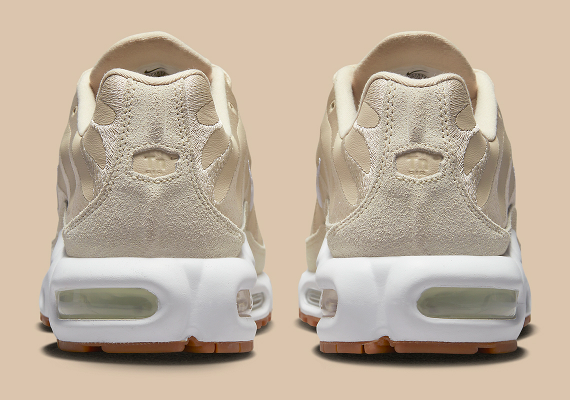 Nike Air Max Plus Beige Gum Dz2832 200 3