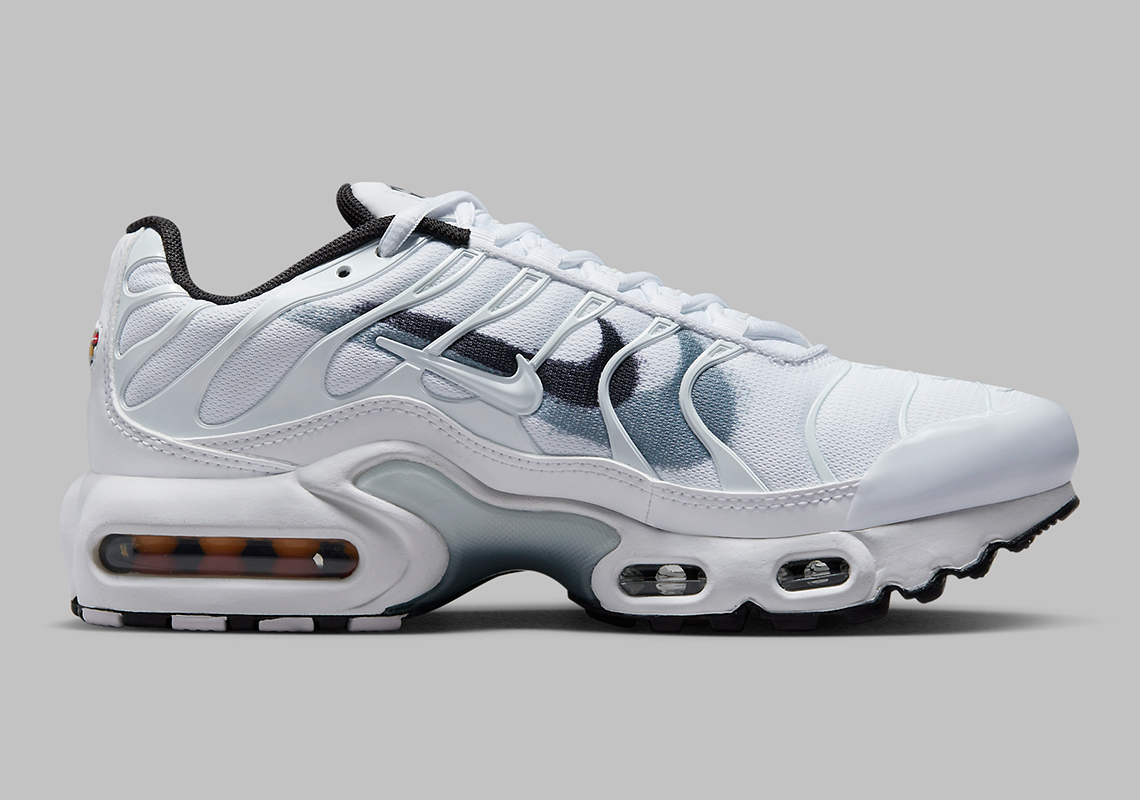 Nike Air Max Plus Stencil Swoosh Gs Fd0692 100 7