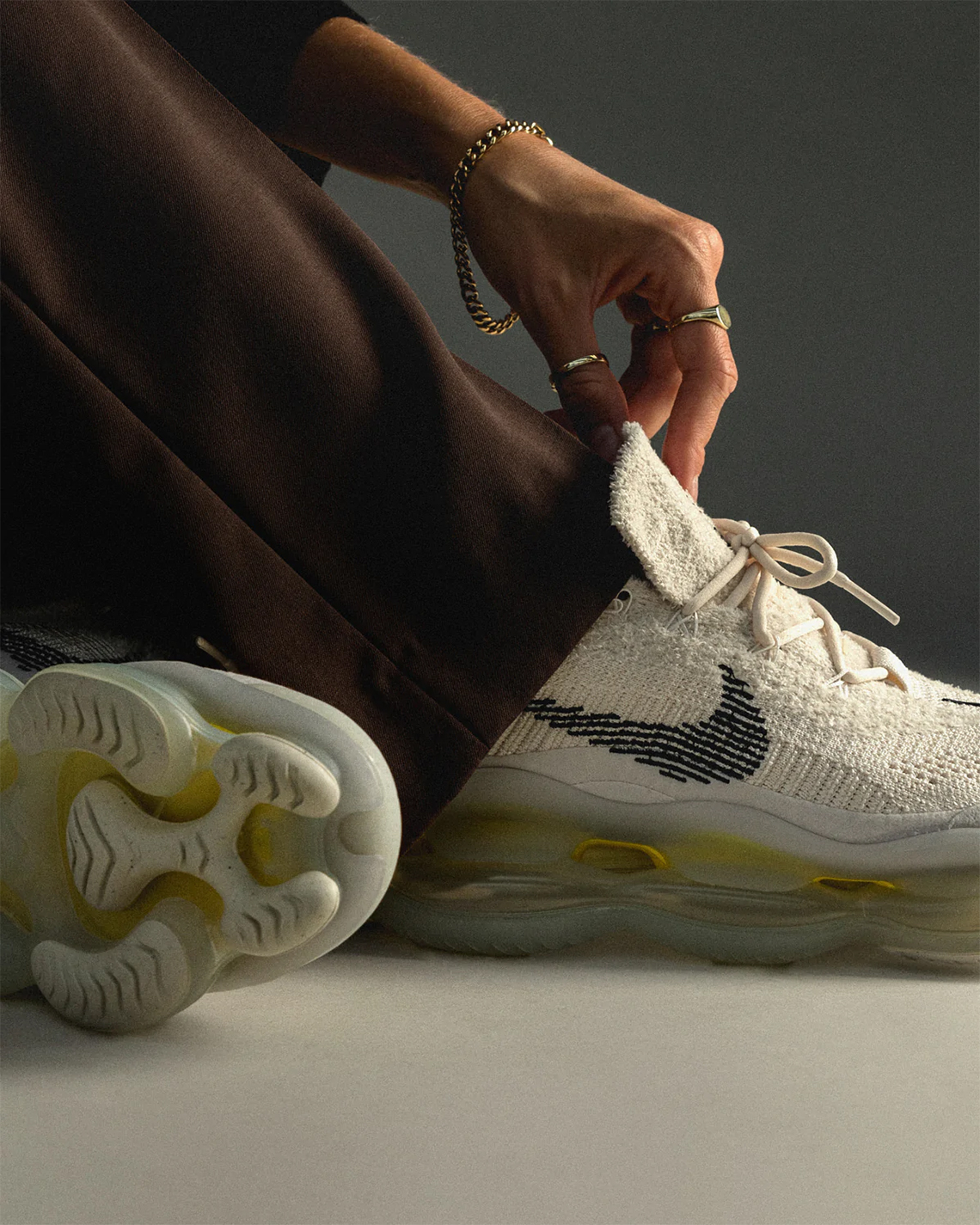 Nike Air Max Scorpion Lemon Wash Store List 6