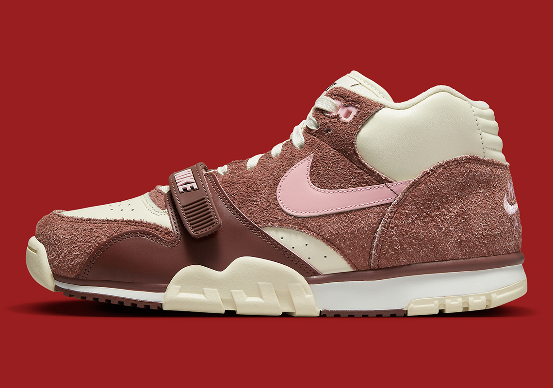 Nike Air Trainer 1 Valentines Day Dm0522 201 5