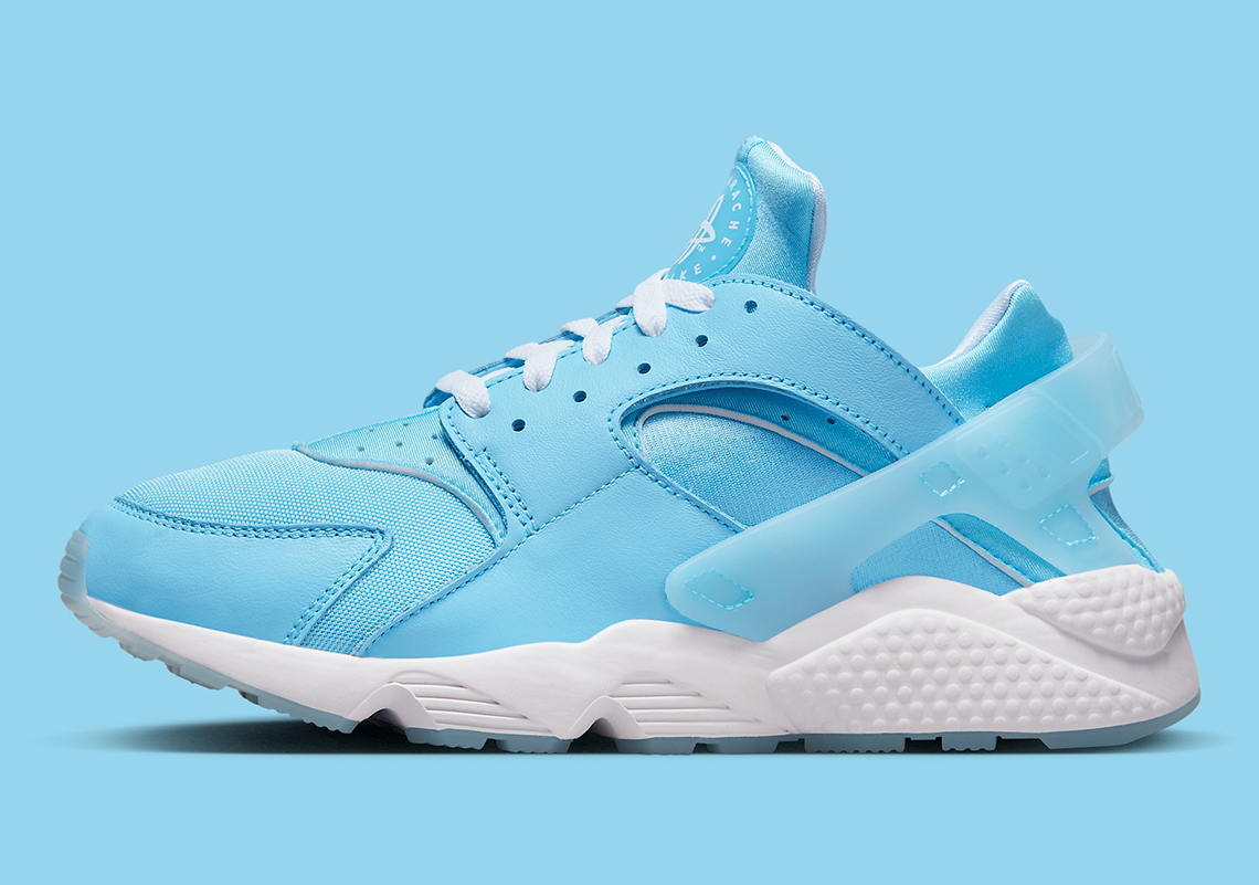 The Nike Air Huarache Dresses Up In "University Blue"