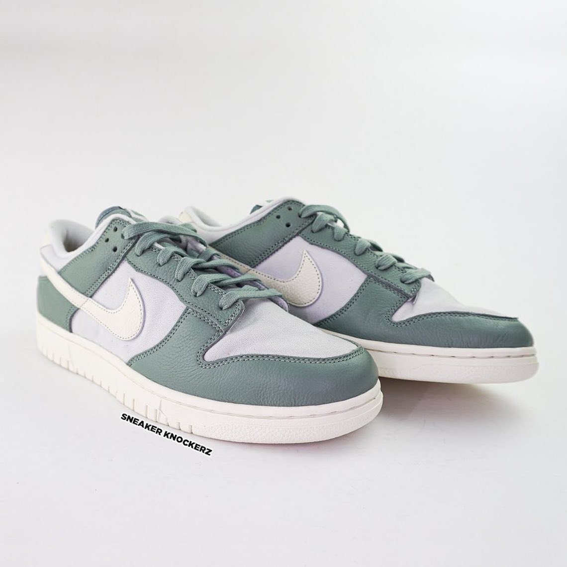 Nike Dunk Low Green Cream 2023 013