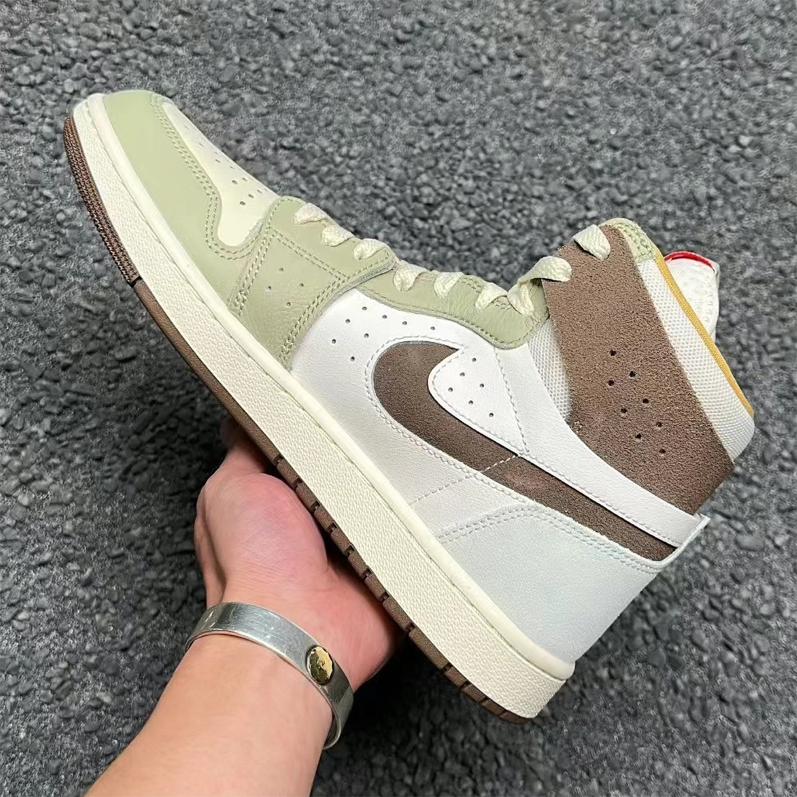 Air Jordan 1 Zoom Cmft 2 Olive Brown Yellow 2