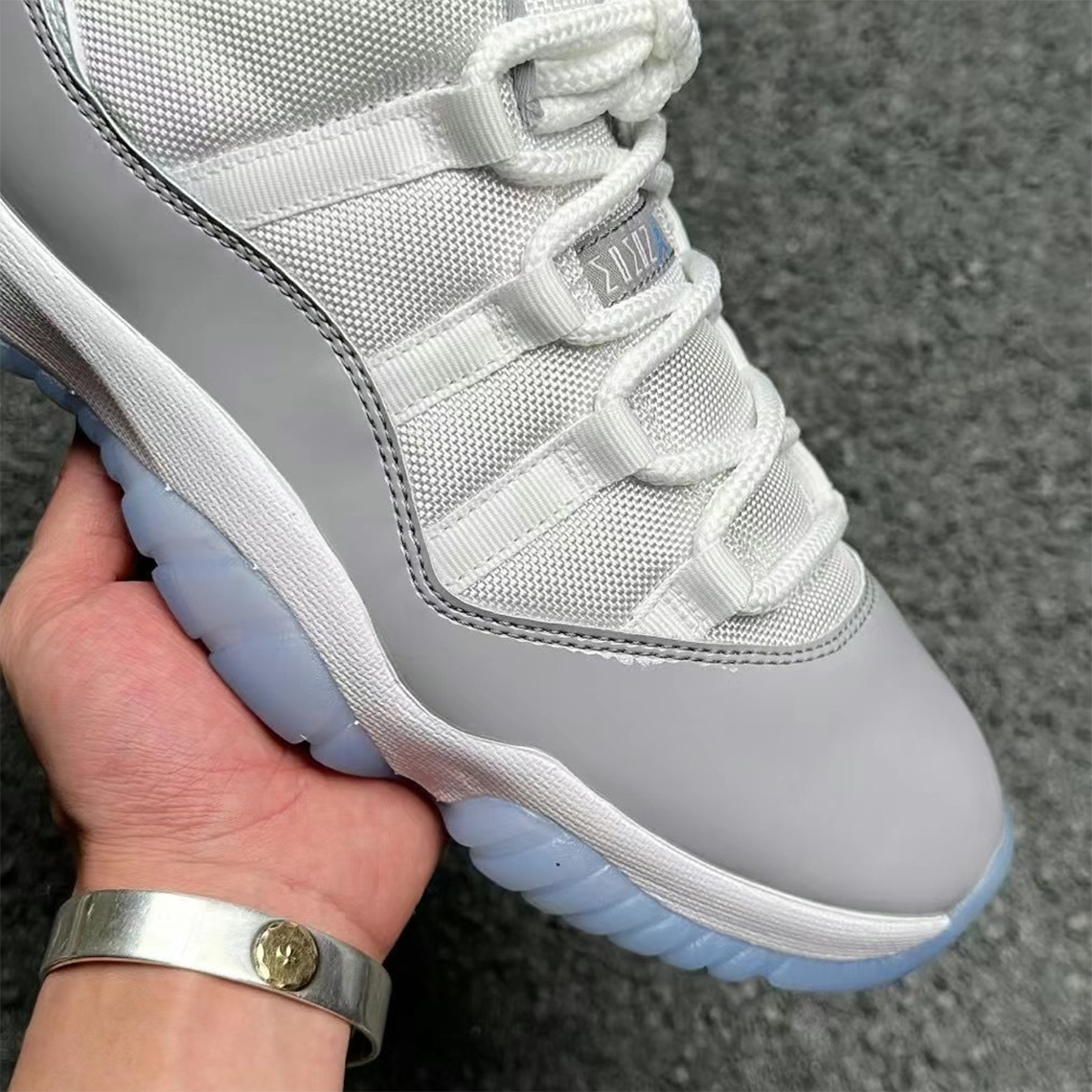 Jordan 11 Low Cement Grey Av2187 140 3