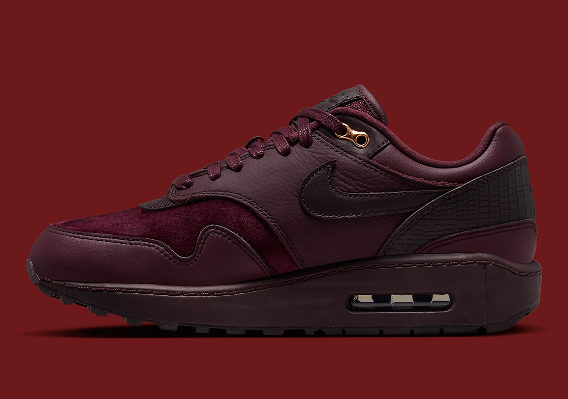 Nike Air Max 1 Womens Burgundy Crush Dv3888 600 6