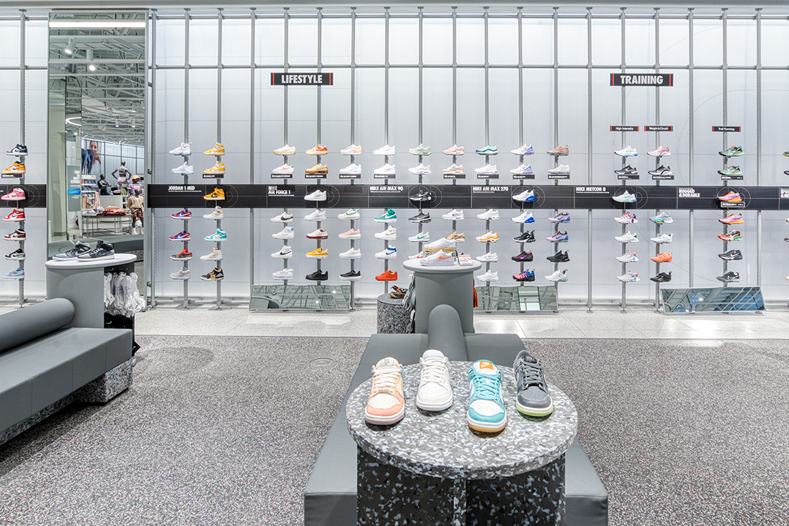 Nike Aventura Store Second Floor Gallery 5