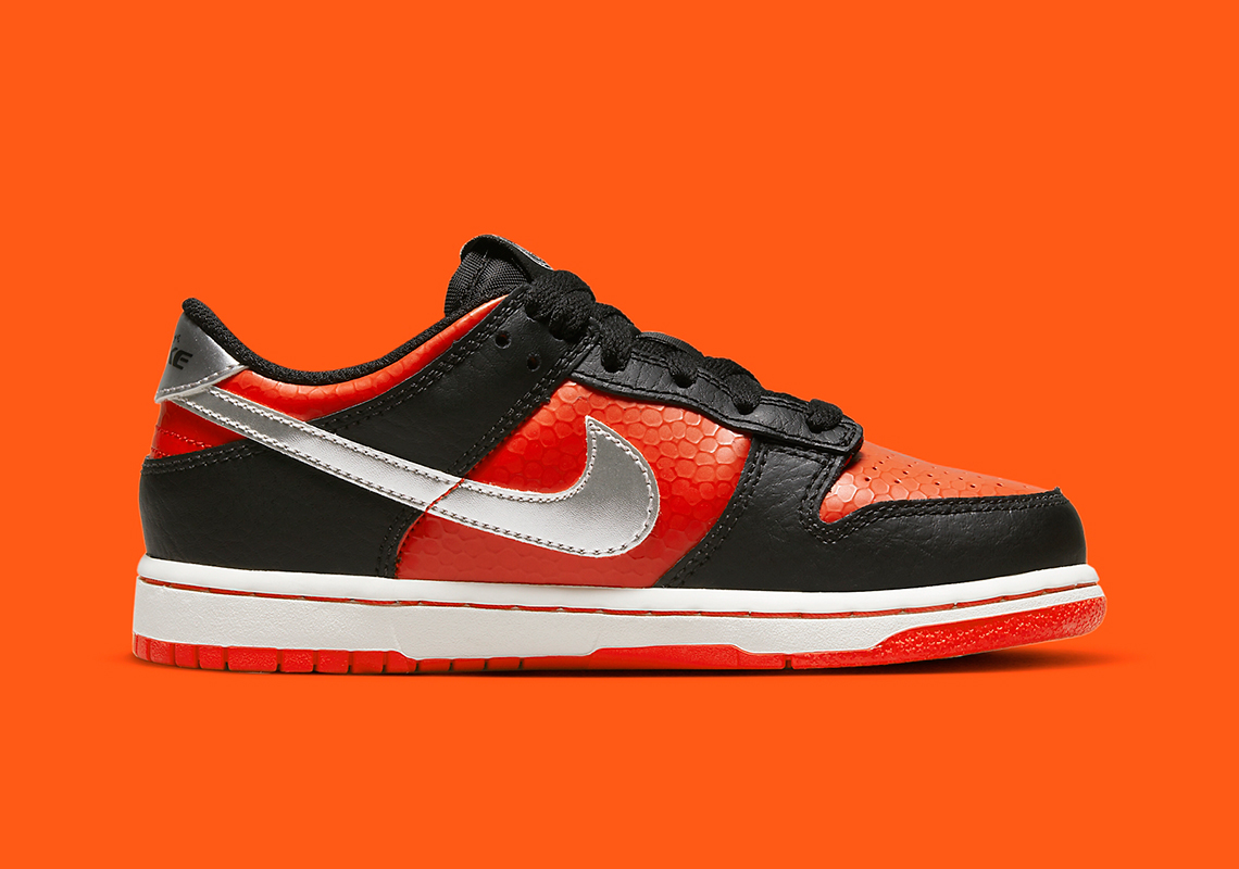 Nike Dunk Low Ps Martian Dv1988 001 3