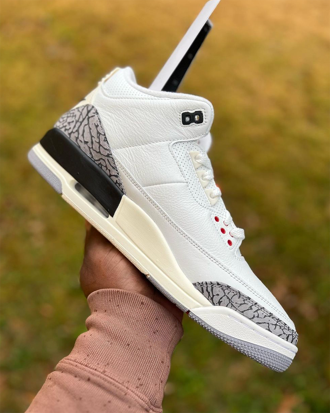 Reimagined Air Jordan 3 Dn3707 100 4