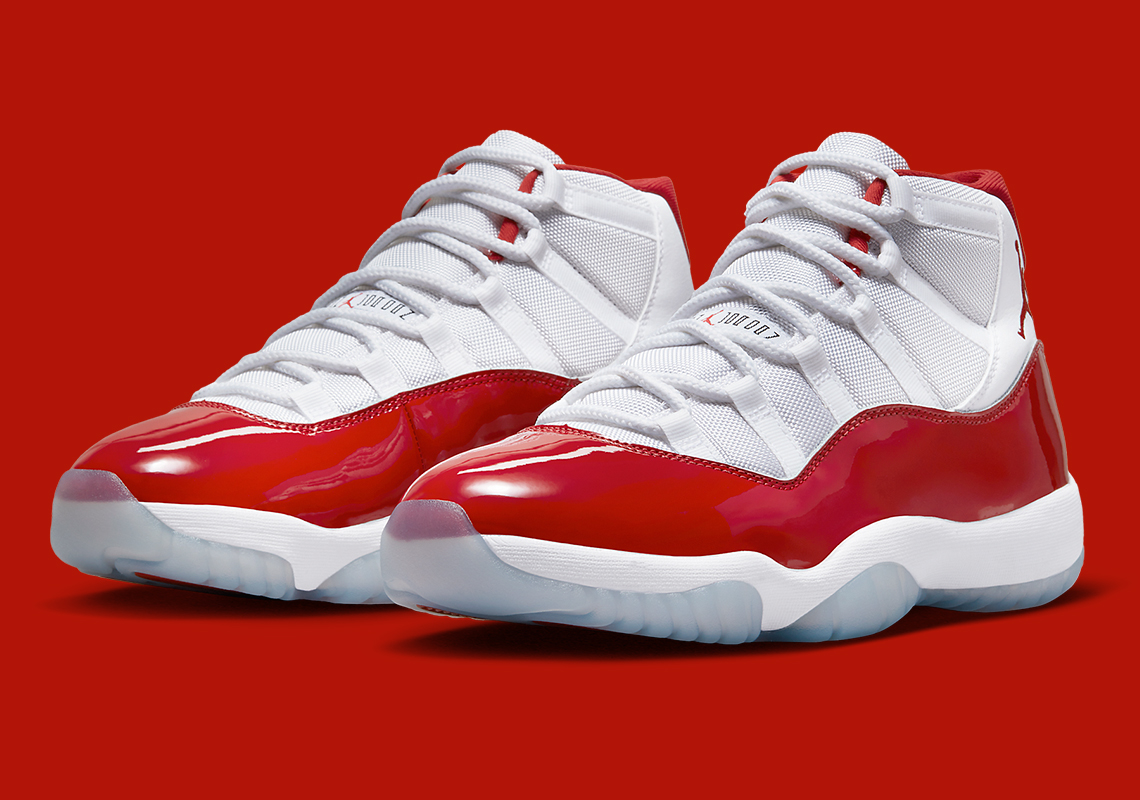 Air Jordan 11 Cherry Adult