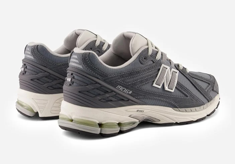 New Balance 1906r Grey Suede M1906rv 0