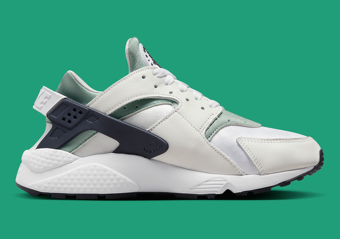 Nike Air Huarache White Mica Green Dh4439 110 6